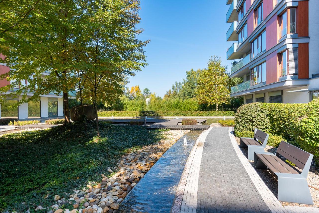 Luxury Apartment River Diamond Residence Praga Exterior foto